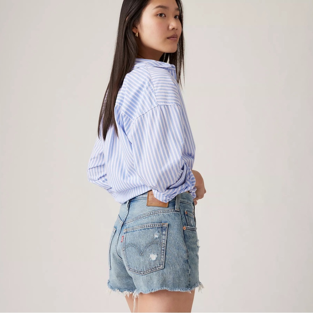 Levi's Light Blue Denim Cutoff Jean Shorts - Picture 2 of 14